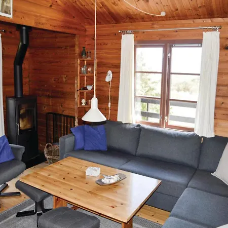 Beach Front Home In Saeby With Wifi * Sæby